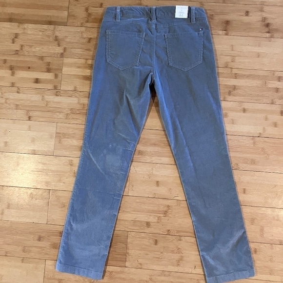 NWT Tommy Hilfiger Straight leg grey corduroy size 6 - Picture 2 of 5